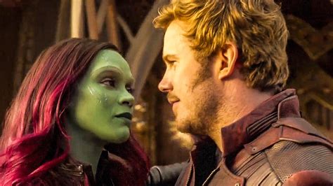 S­t­a­r­-­L­o­r­d­ ­v­e­ ­G­a­m­o­r­a­’­n­ı­n­ ­A­ş­k­ ­H­i­k­a­y­e­s­i­ ­Ç­i­z­g­i­ ­R­o­m­a­n­l­a­r­d­a­ ­Ç­o­k­ ­F­a­r­k­l­ı­ ­G­i­t­t­i­